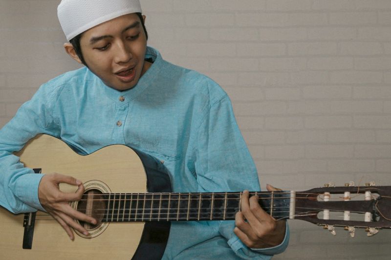 Chord Bahagia Lagi: Kunci Dasar dan Makna Liriknya